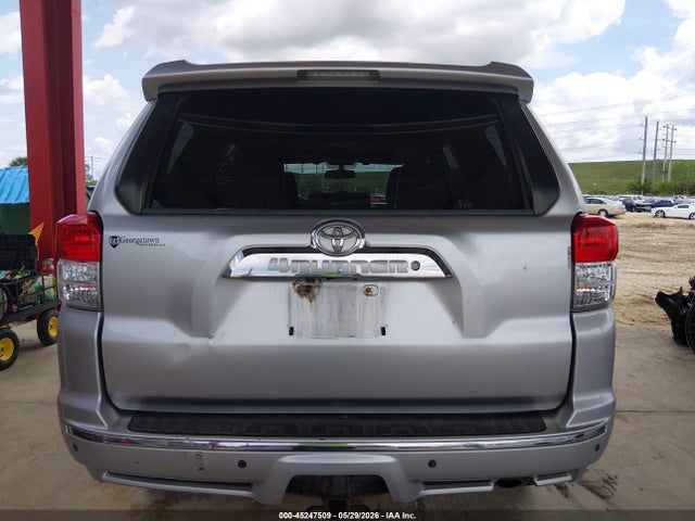 Toyota 4Runner Sr5 V6