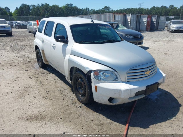 Salvage Chevrolet HHR Image