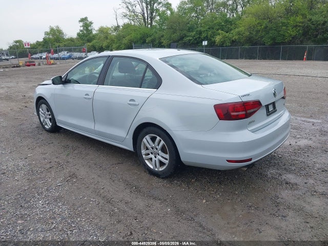 Volkswagen Jetta 1.4t S