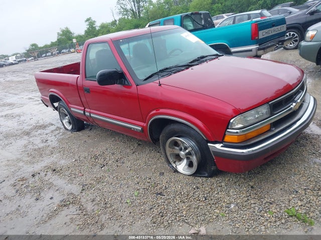 Salvage Chevrolet S-10 Image