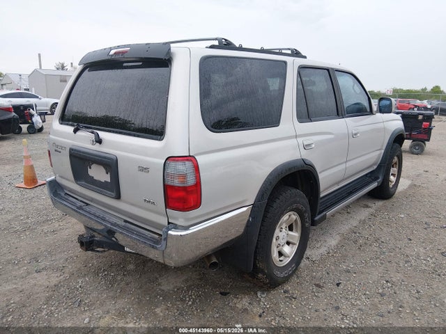 Toyota 4Runner Sr5 V6