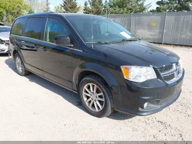 Salvage Dodge Grand Caravan Image