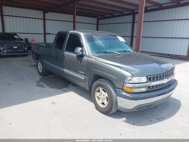 Salvage Chevrolet Silverado 1500 Image