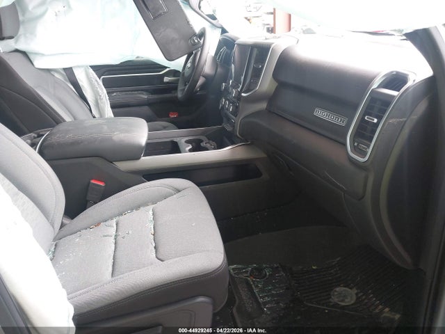 Ram 1500 Big Horn  4x4 5'7 Box