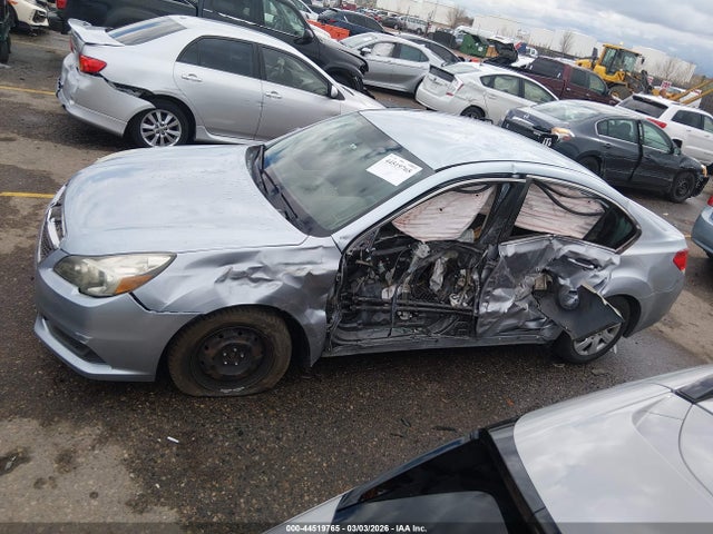 Subaru Legacy 2.5i