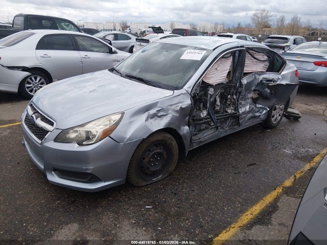 Subaru Legacy 2.5i