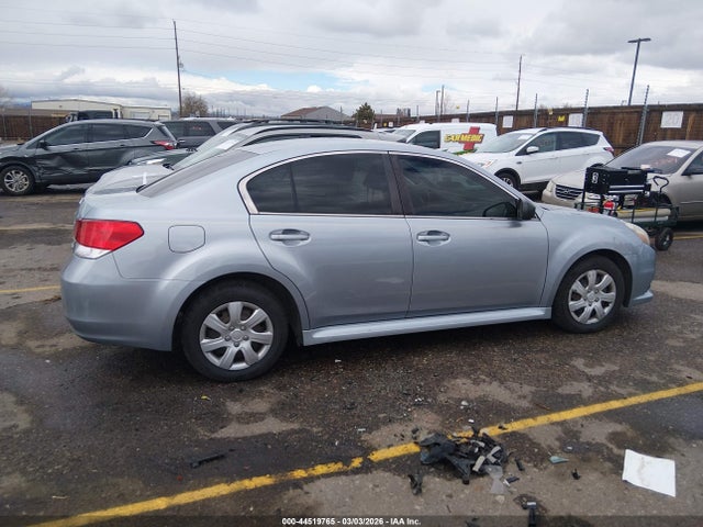 Subaru Legacy 2.5i