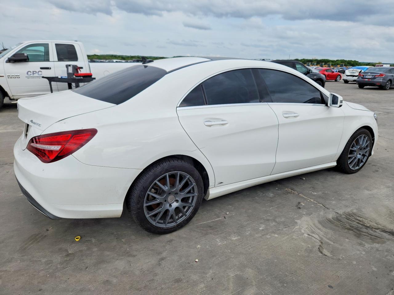 Mercedes-Benz Cla-class 250 4matic