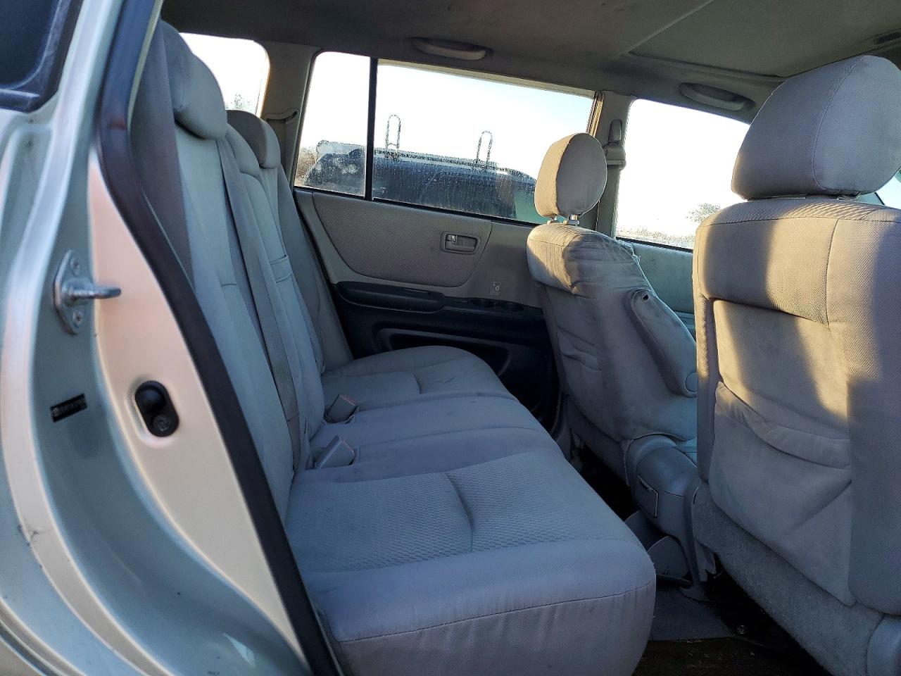 Toyota Highlander Sport