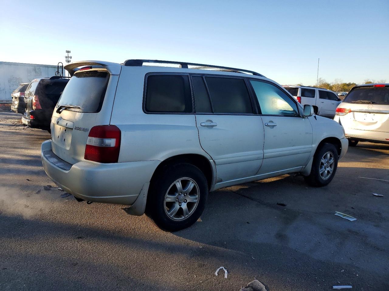 Toyota Highlander Sport