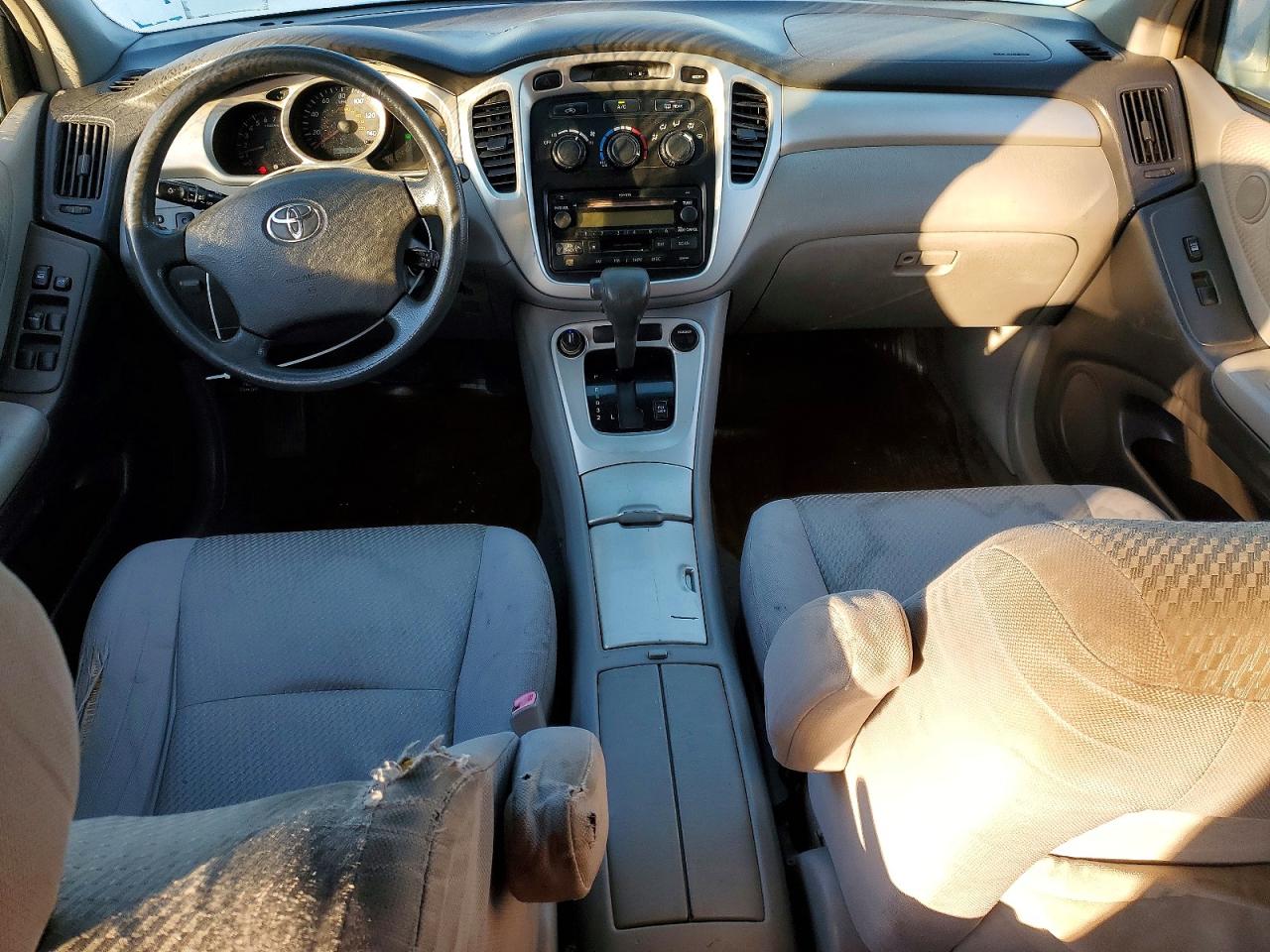 Toyota Highlander Sport