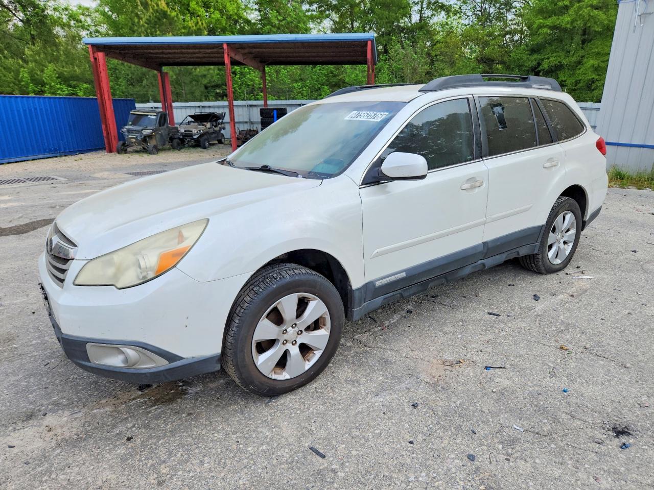 Salvage Subaru Outback Image