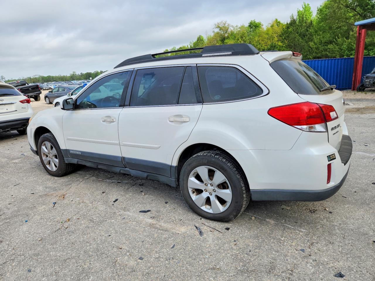 Subaru Outback 2.5i