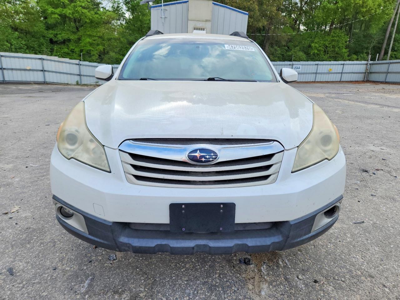 Subaru Outback 2.5i