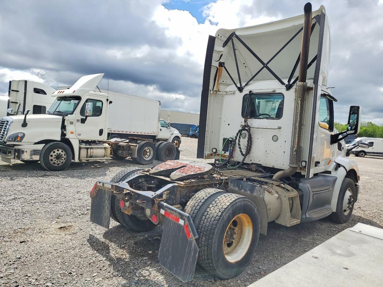 Peterbilt 579