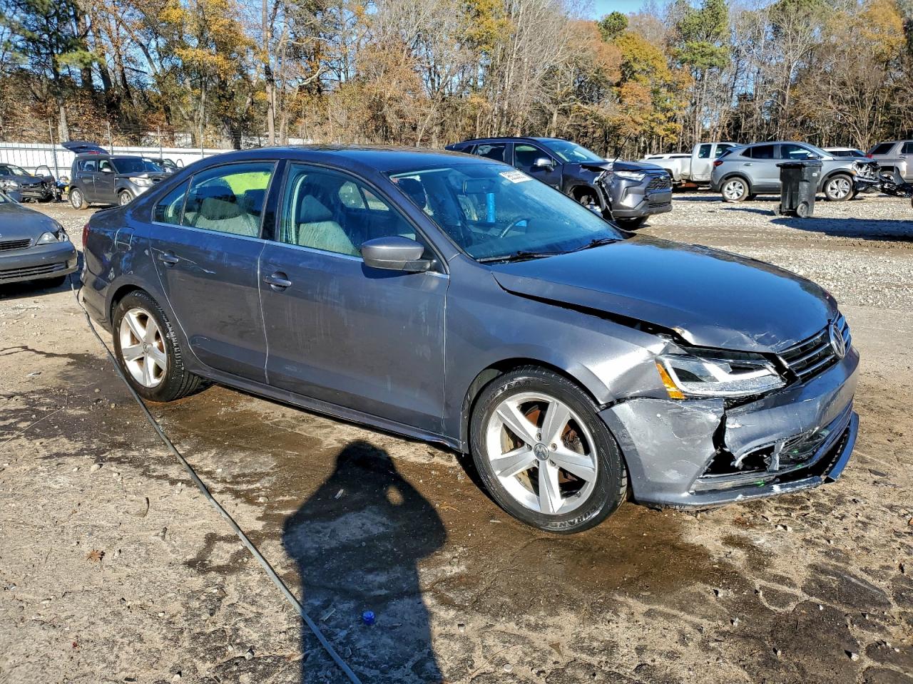 Volkswagen Jetta S