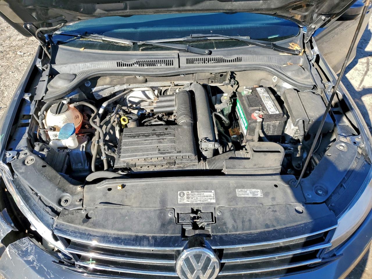 Volkswagen Jetta S