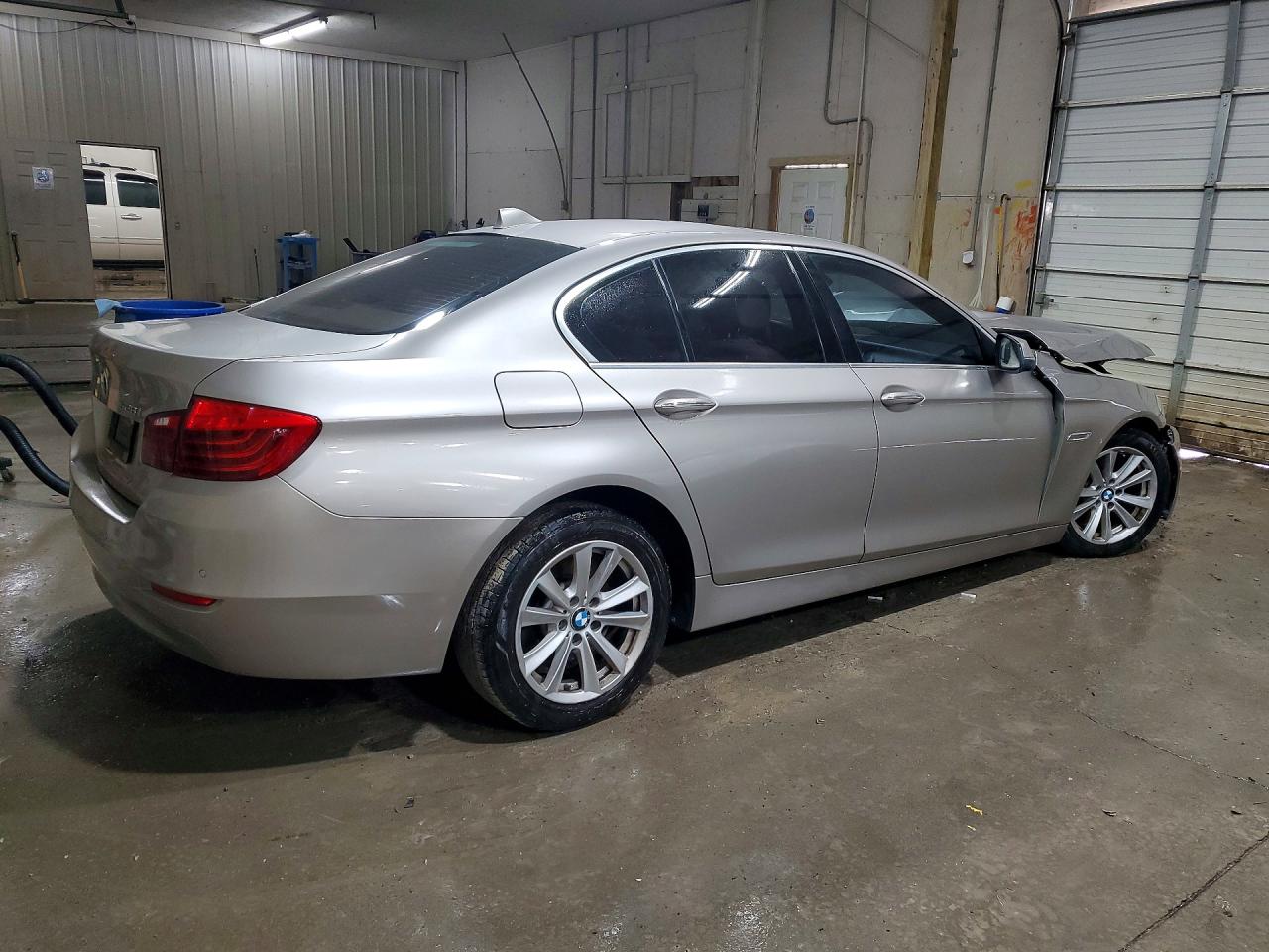 BMW 5 Series I