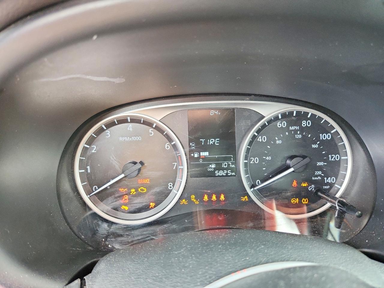 Nissan Kicks S