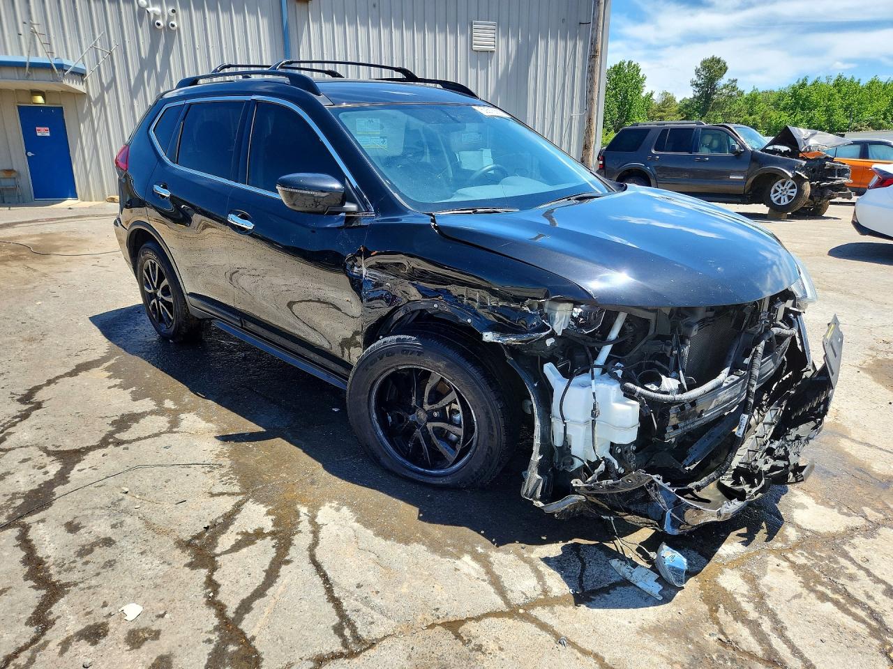 Nissan Rogue Sv