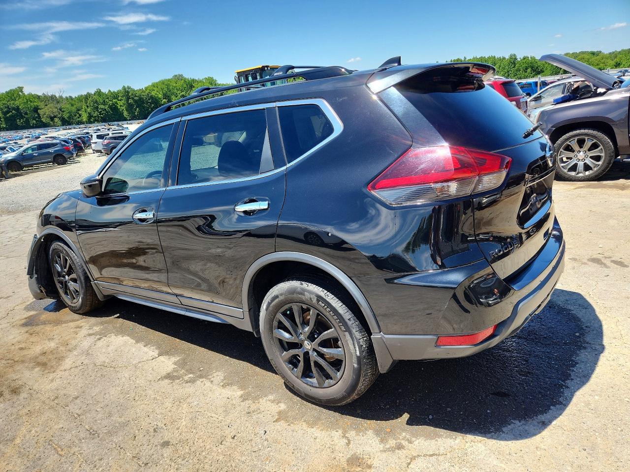 Nissan Rogue Sv