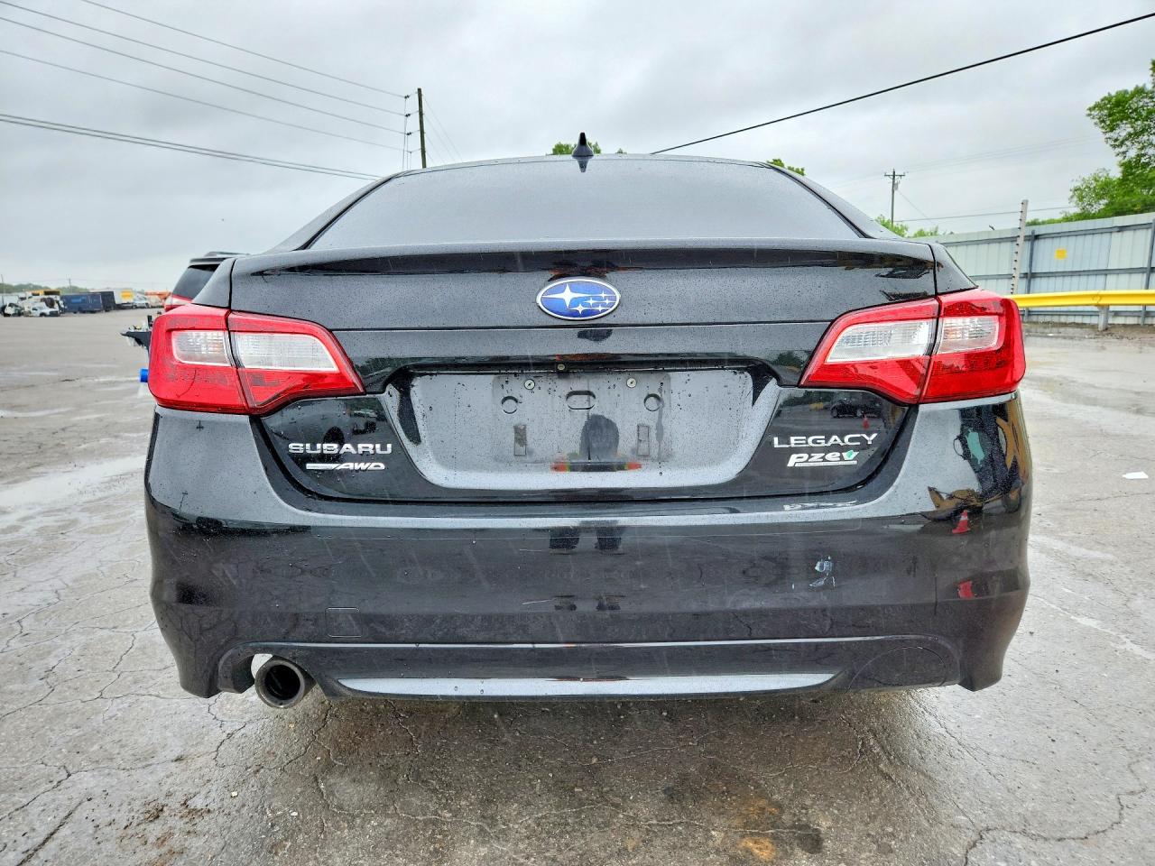 Subaru Legacy Sport