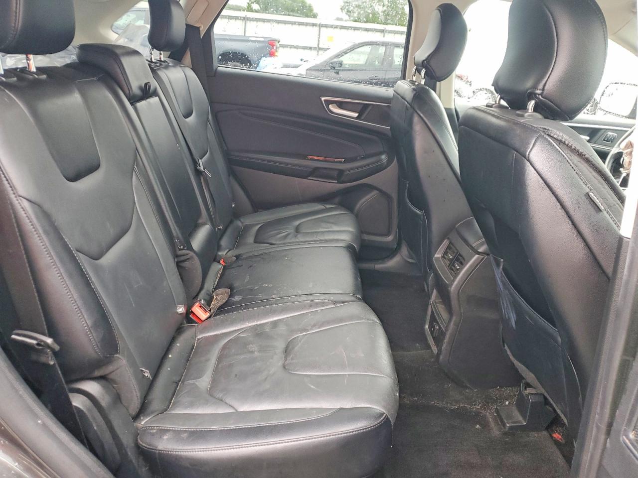 Ford Edge Titanium