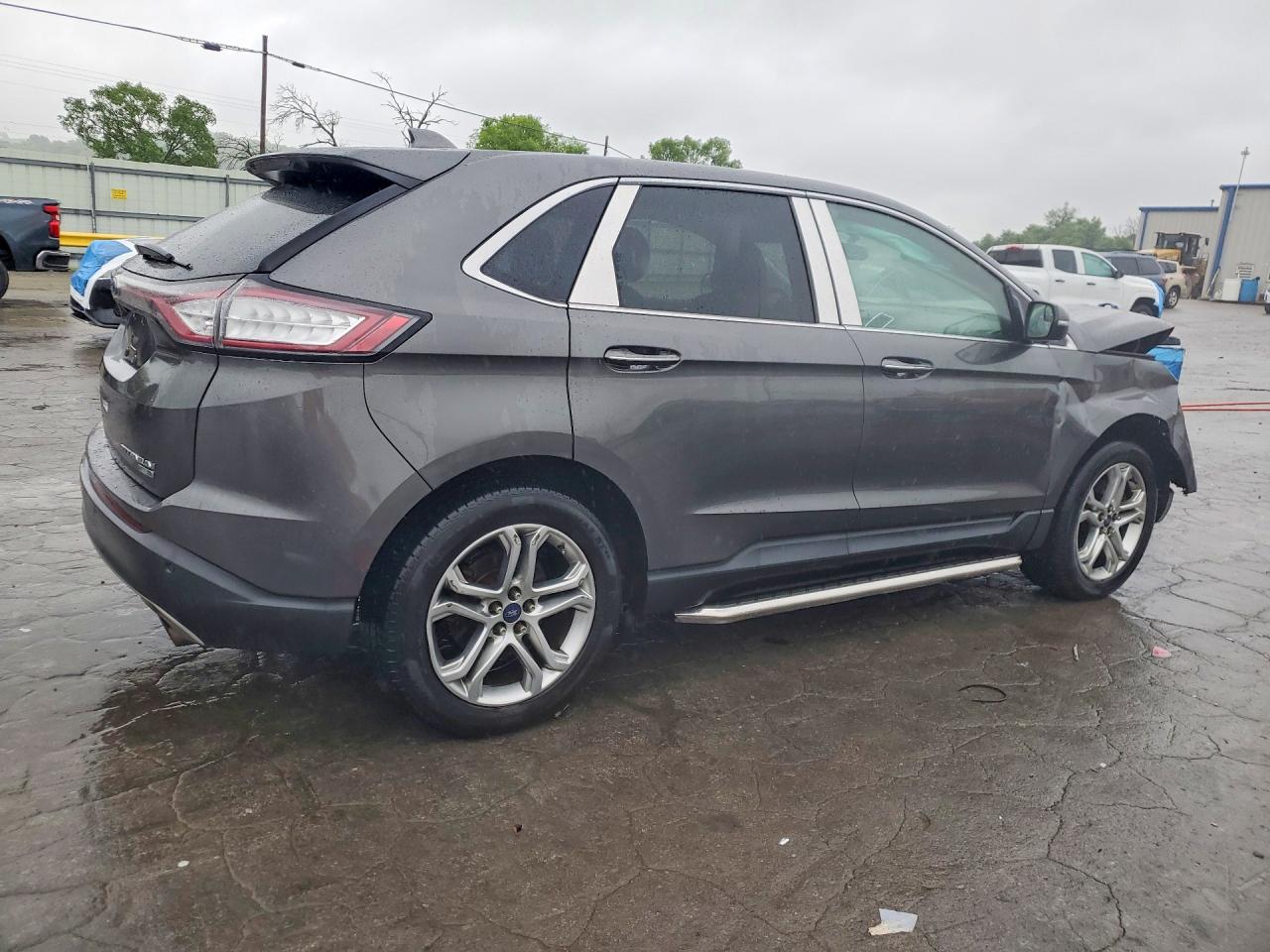 Ford Edge Titanium