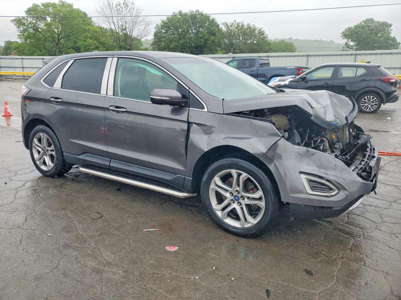 Ford Edge Titanium