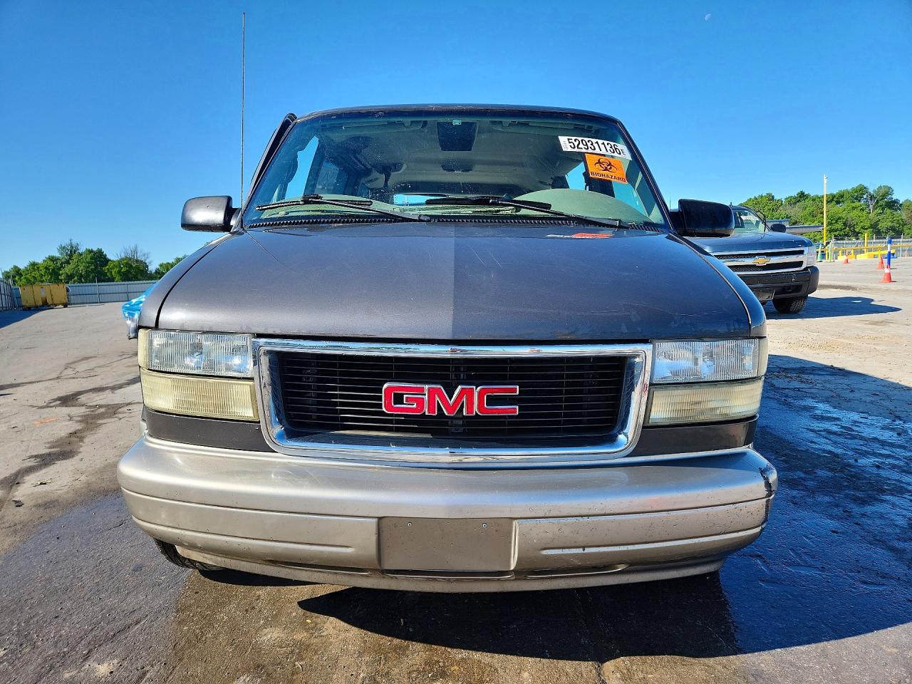 GMC Safari Xt
