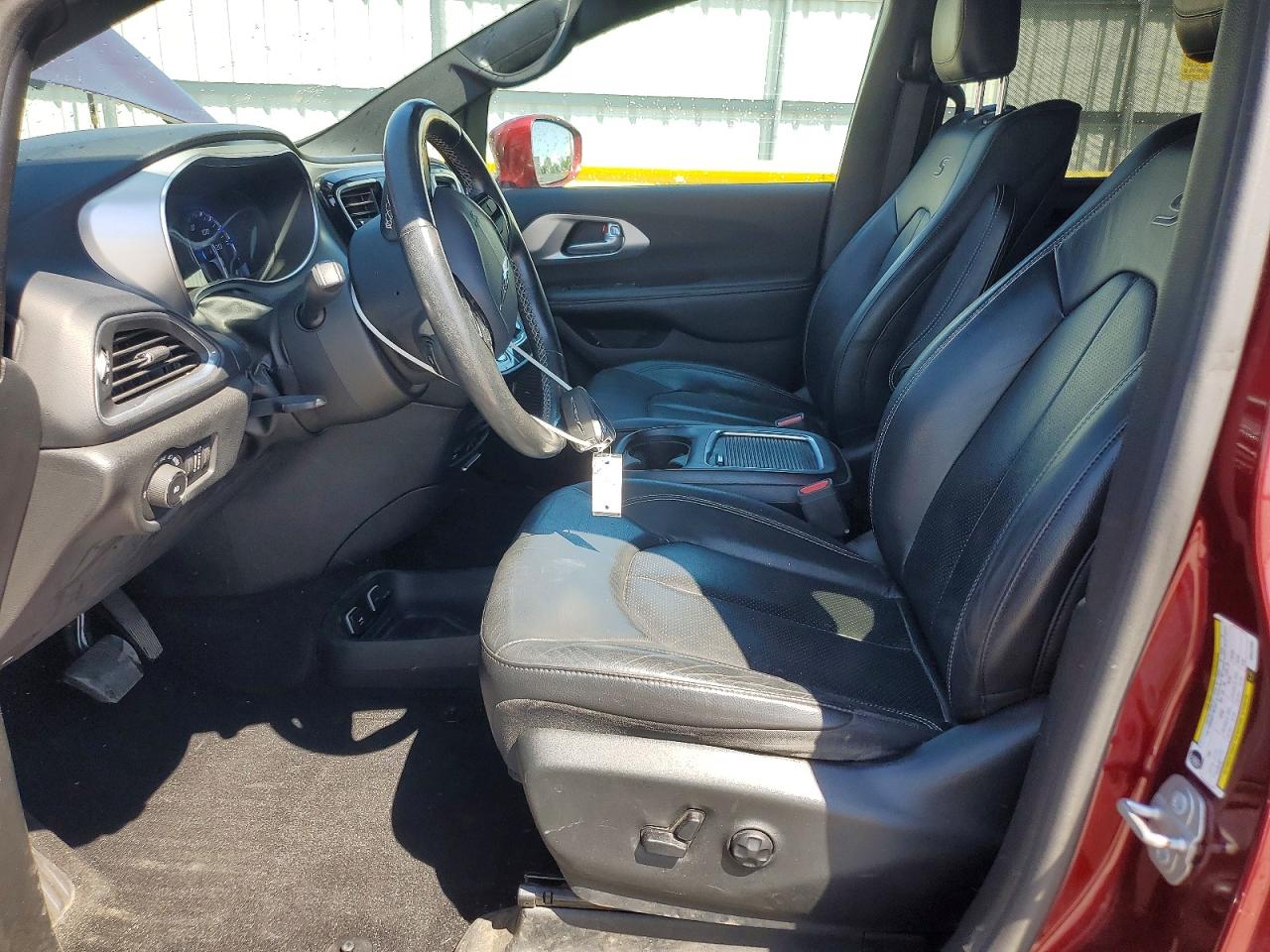 Chrysler Pacifica Touring L Plus