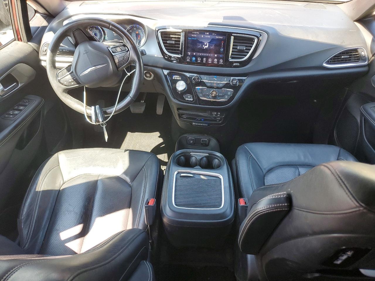 Chrysler Pacifica Touring L Plus