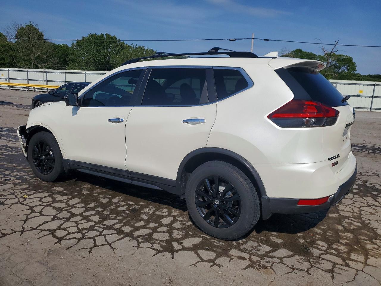 Nissan Rogue Sv