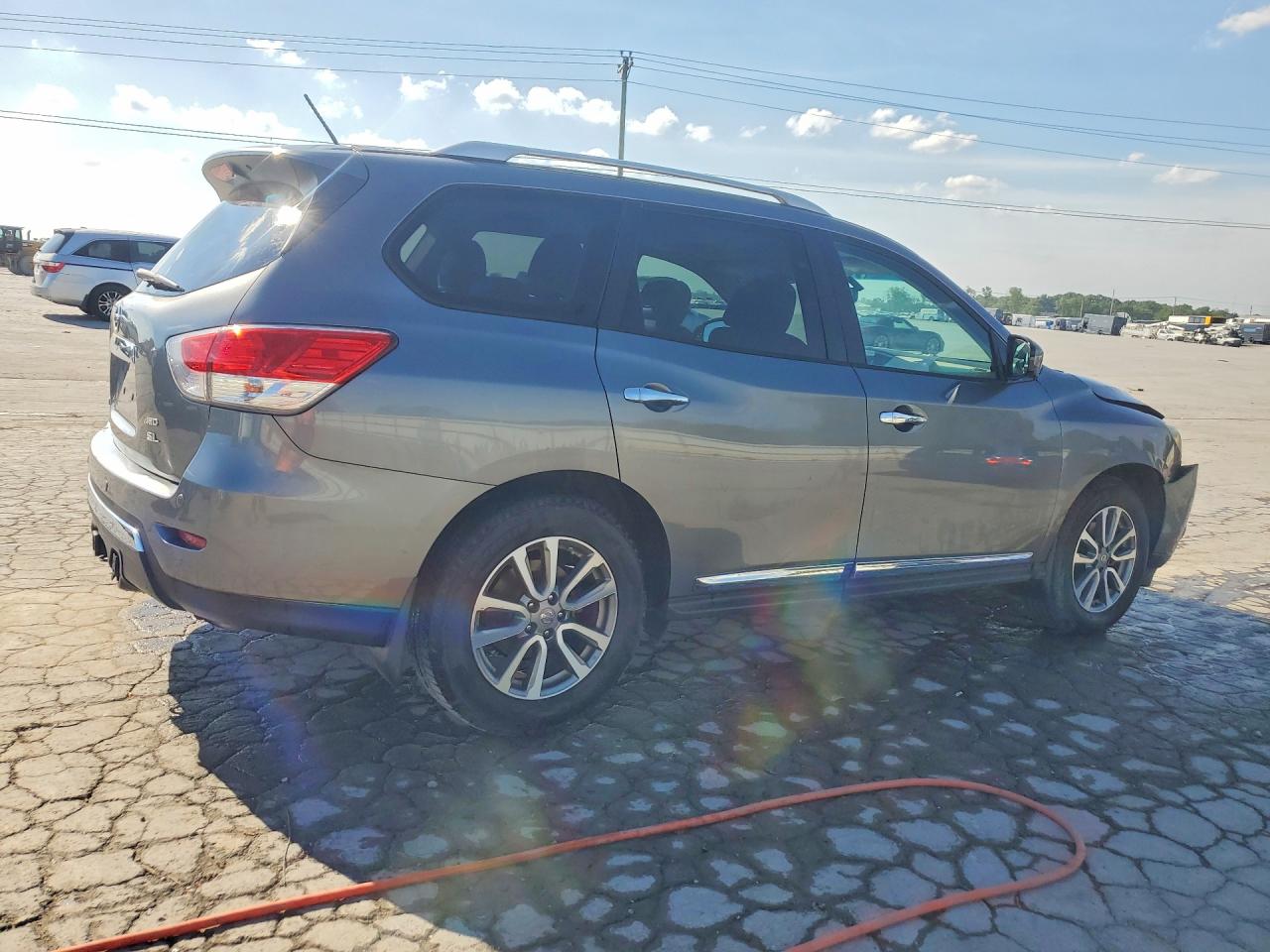 Nissan Pathfinder Sl