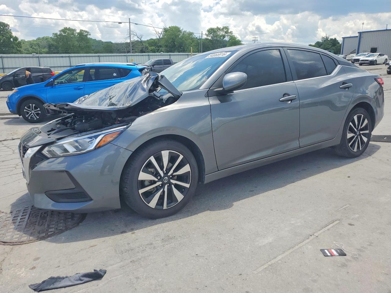 Salvage Nissan Sentra Image