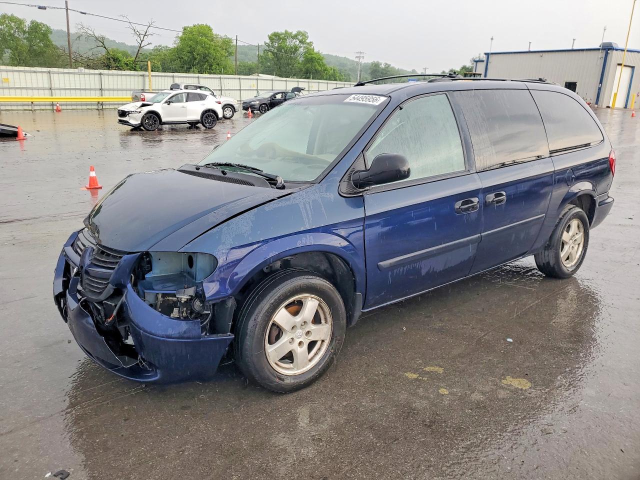 Salvage Dodge Caravan Image
