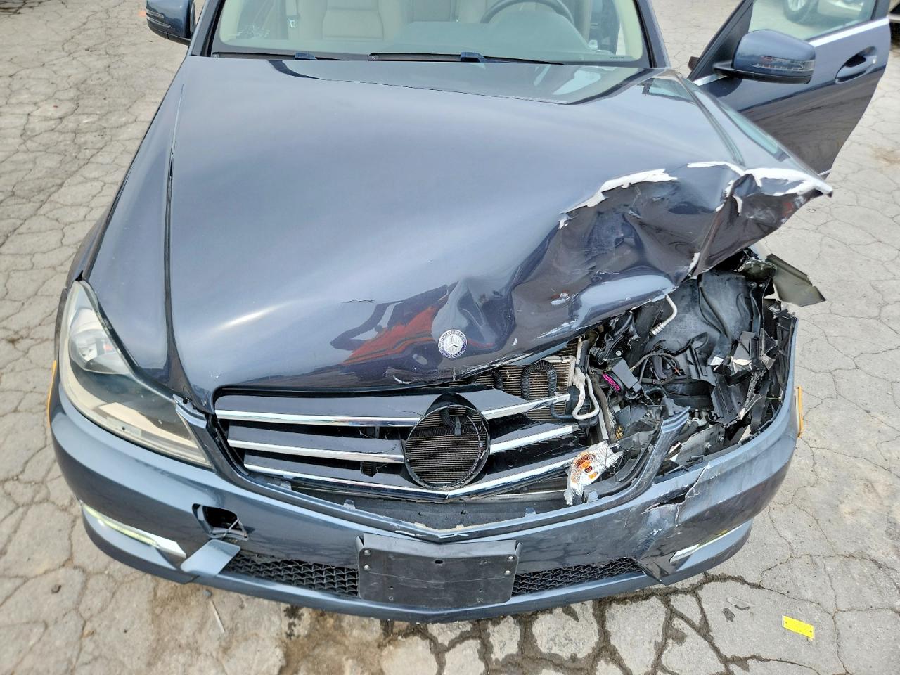 Mercedes-Benz C-Class 300 4matic