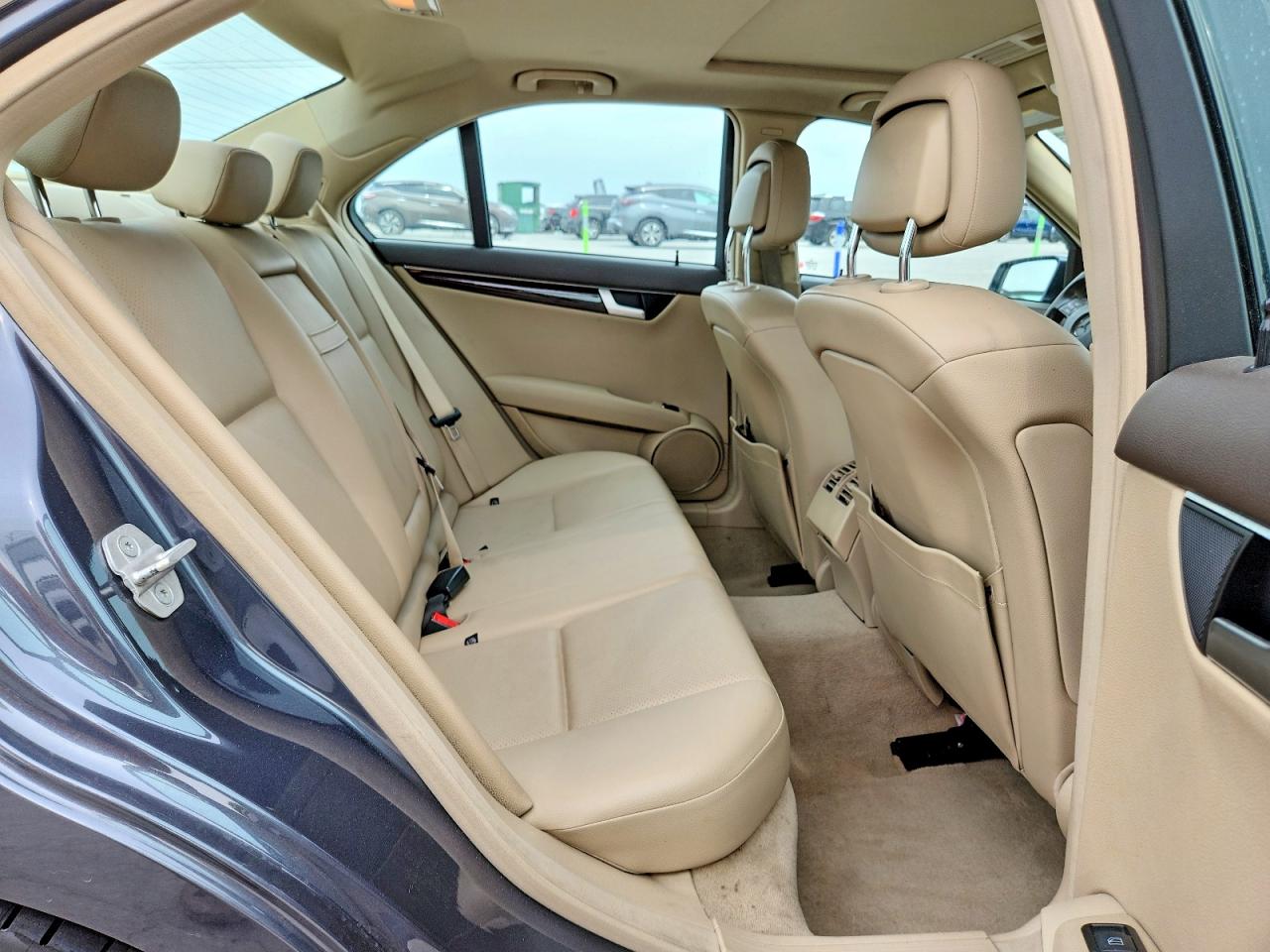Mercedes-Benz C-Class 300 4matic