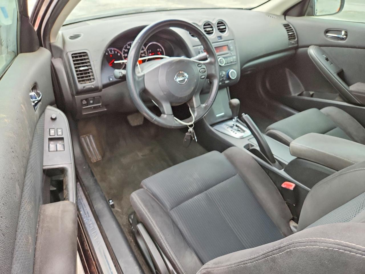 Nissan Altima S
