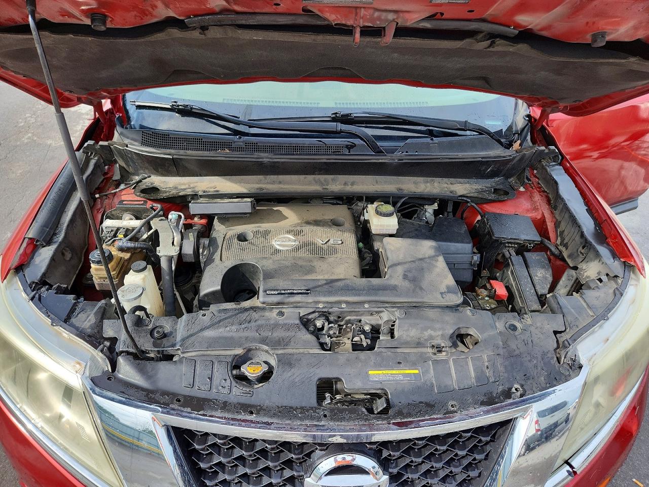 Nissan Pathfinder S