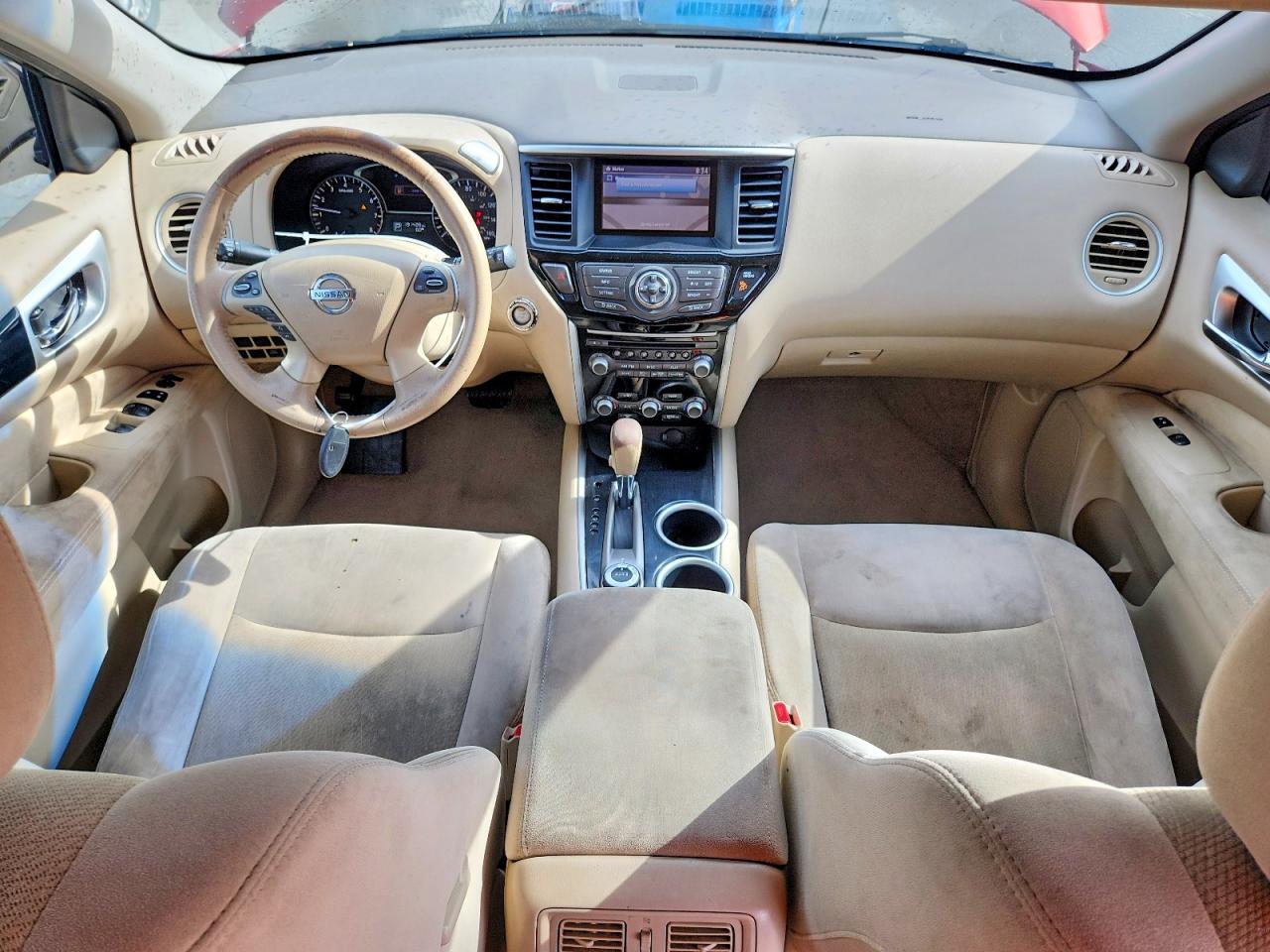Nissan Pathfinder S
