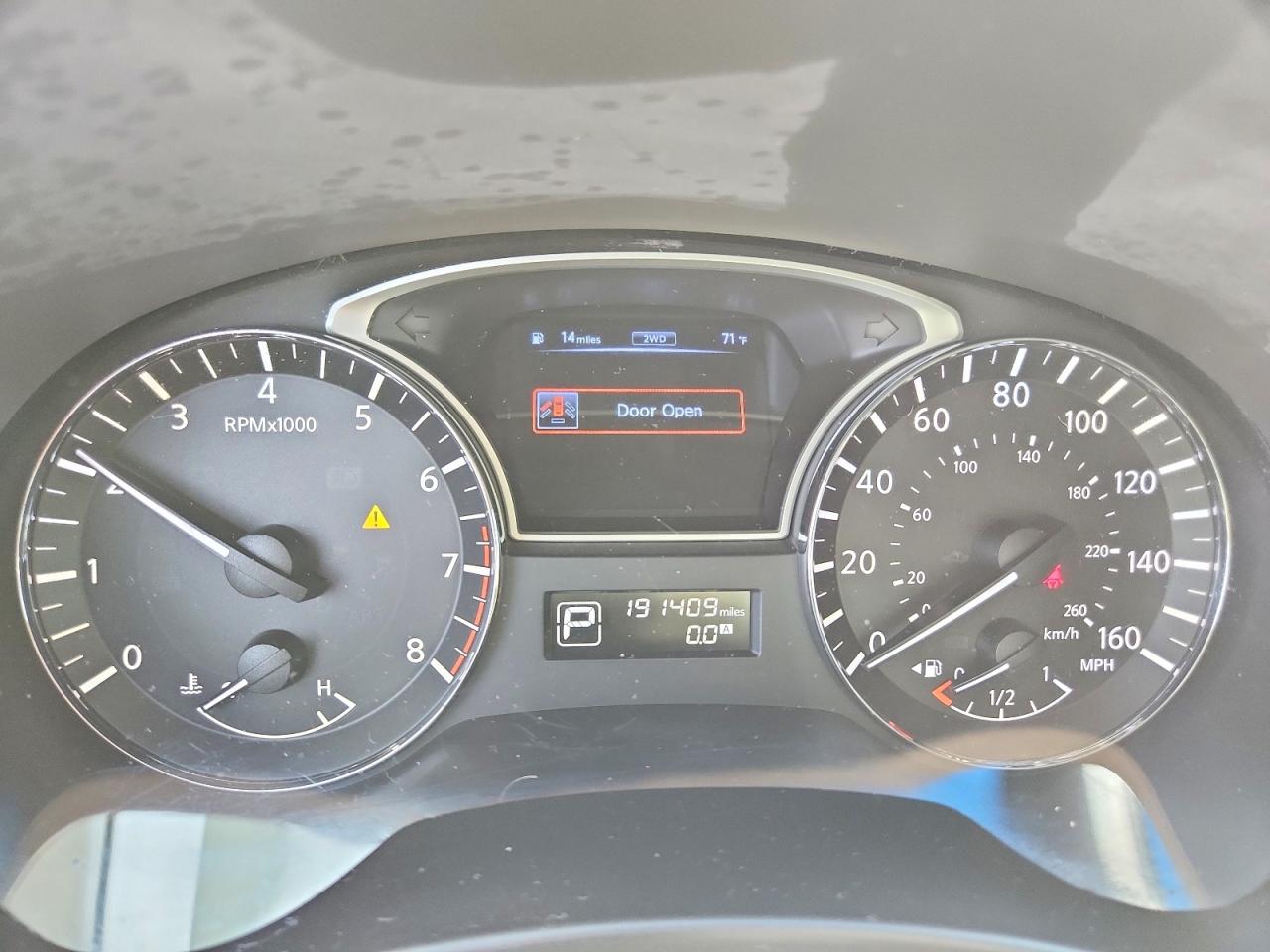Nissan Pathfinder S