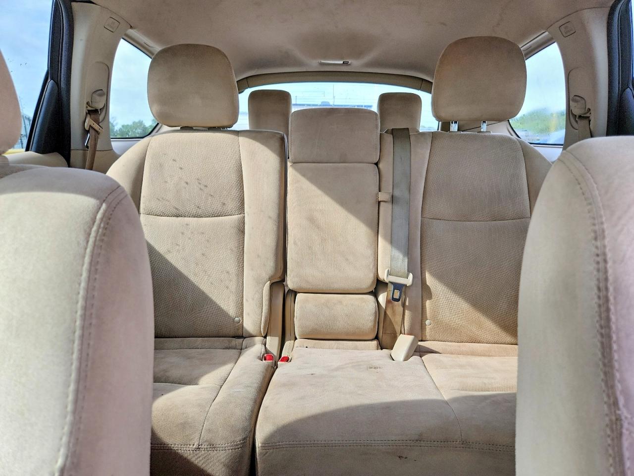 Nissan Pathfinder S