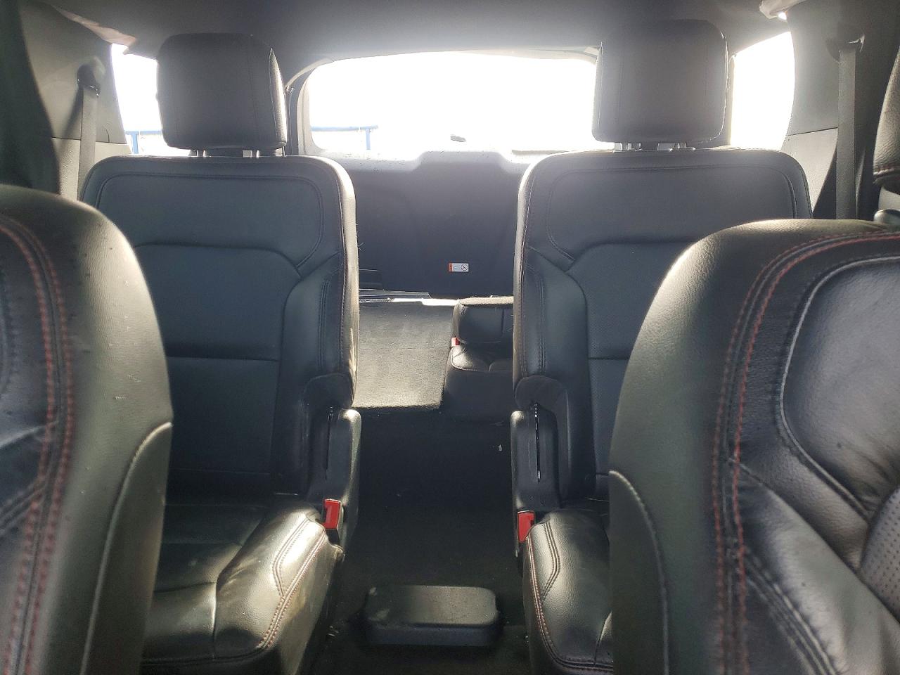 Ford Explorer Sport