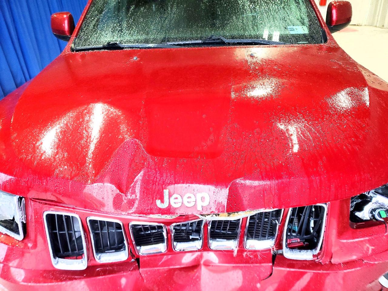 Jeep Grand Cherokee Laredo