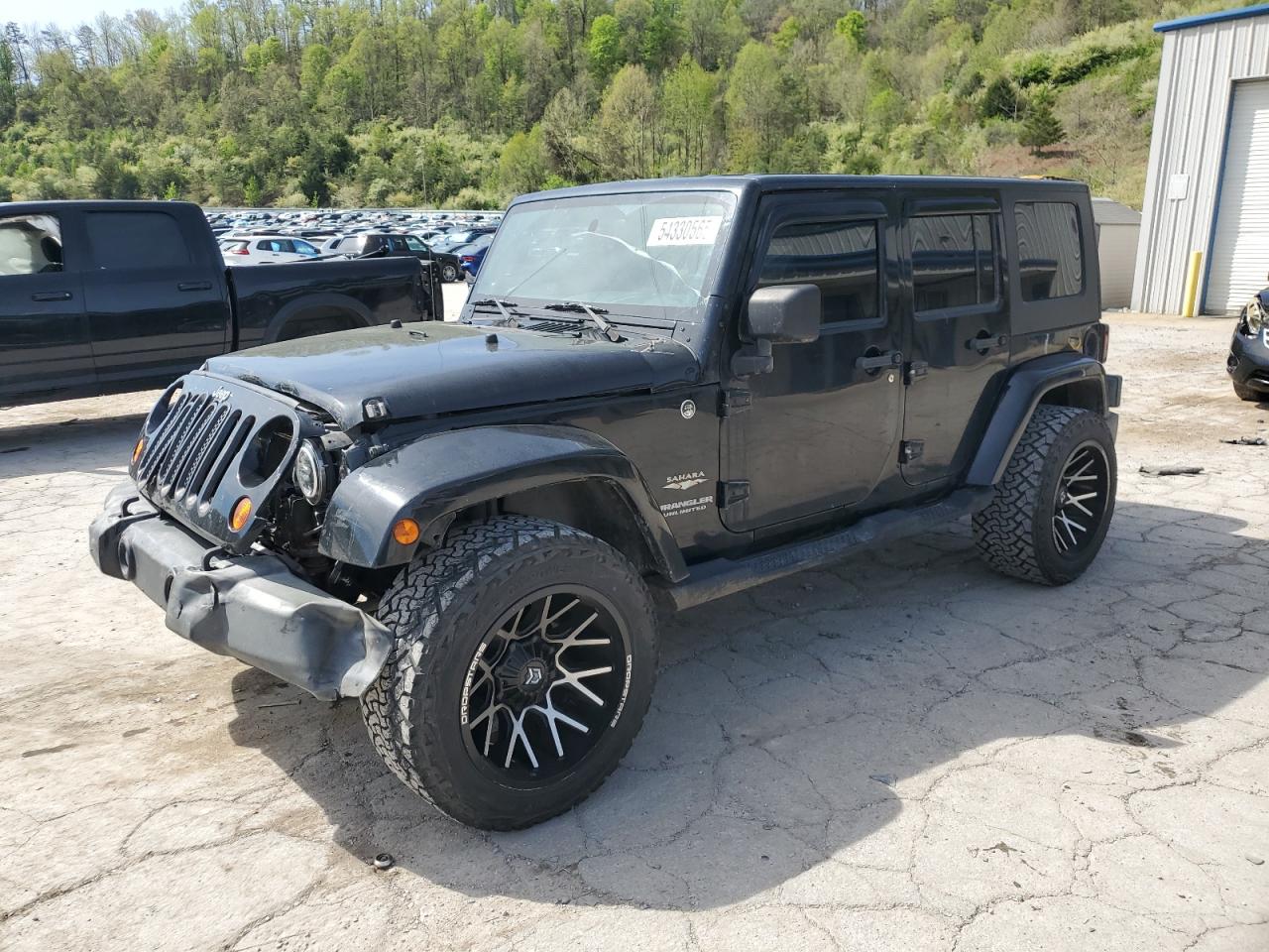Salvage Jeep Wrangler Image