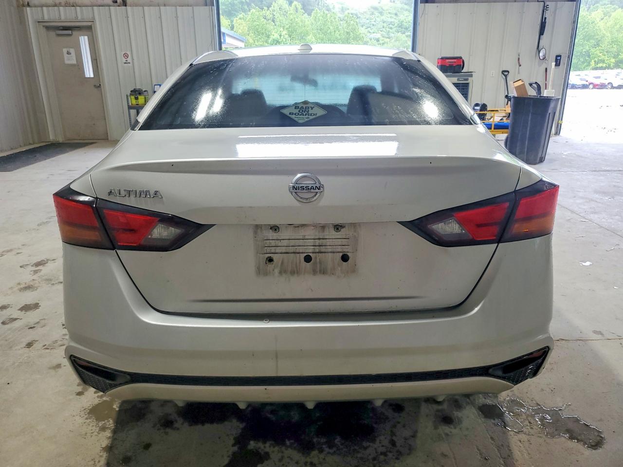 Nissan Altima S