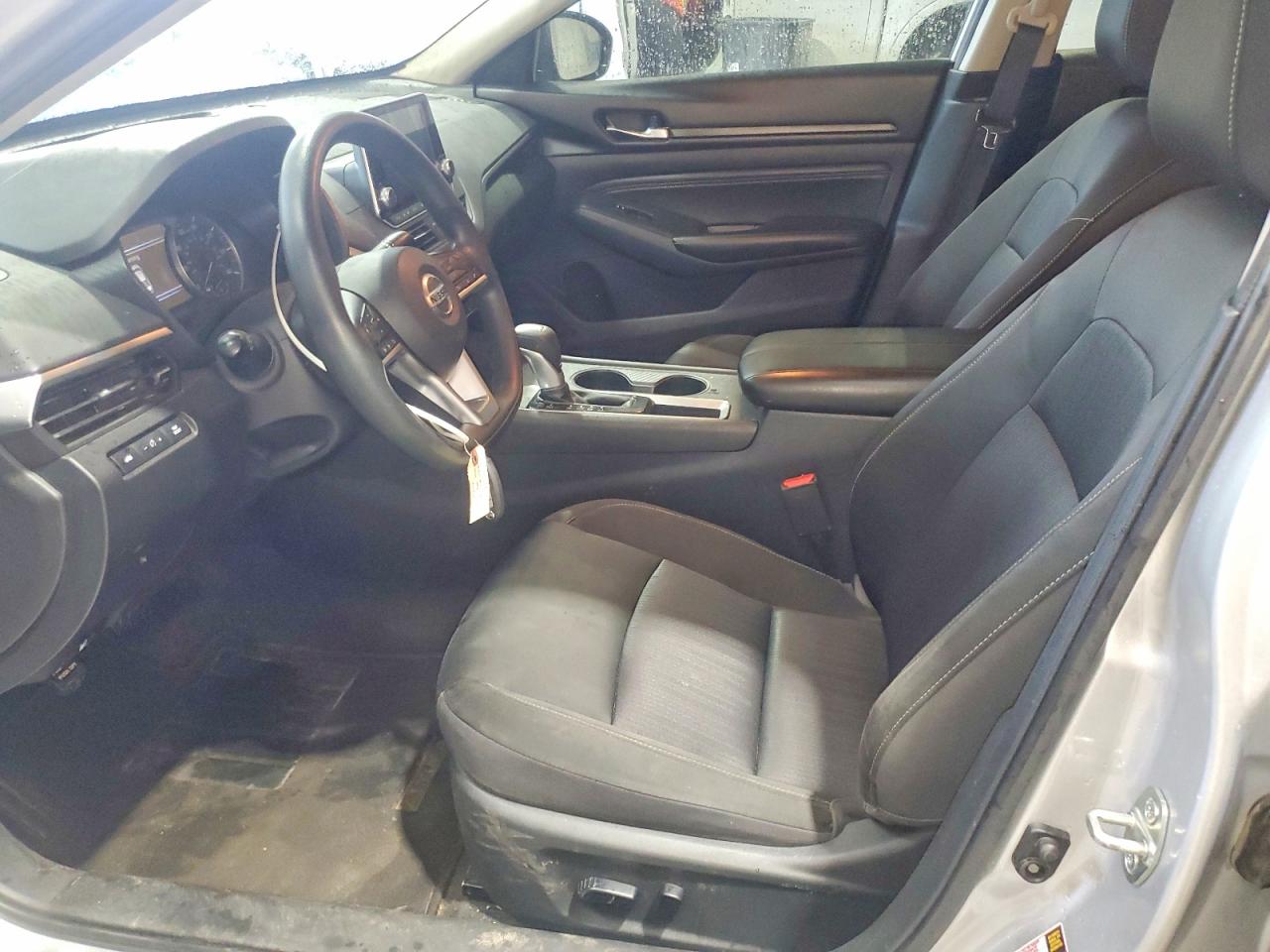 Nissan Altima S