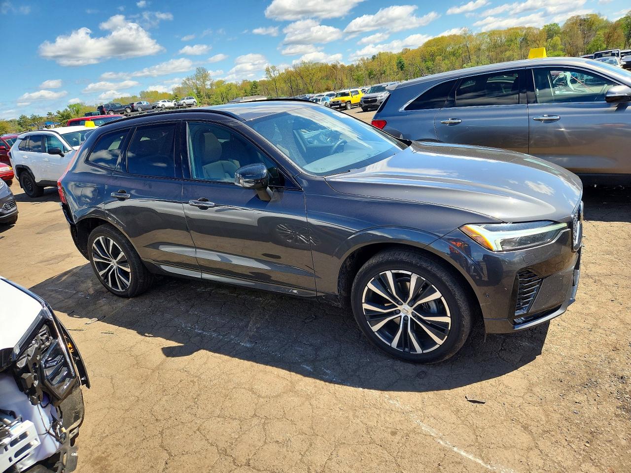 Volvo XC60 Plus