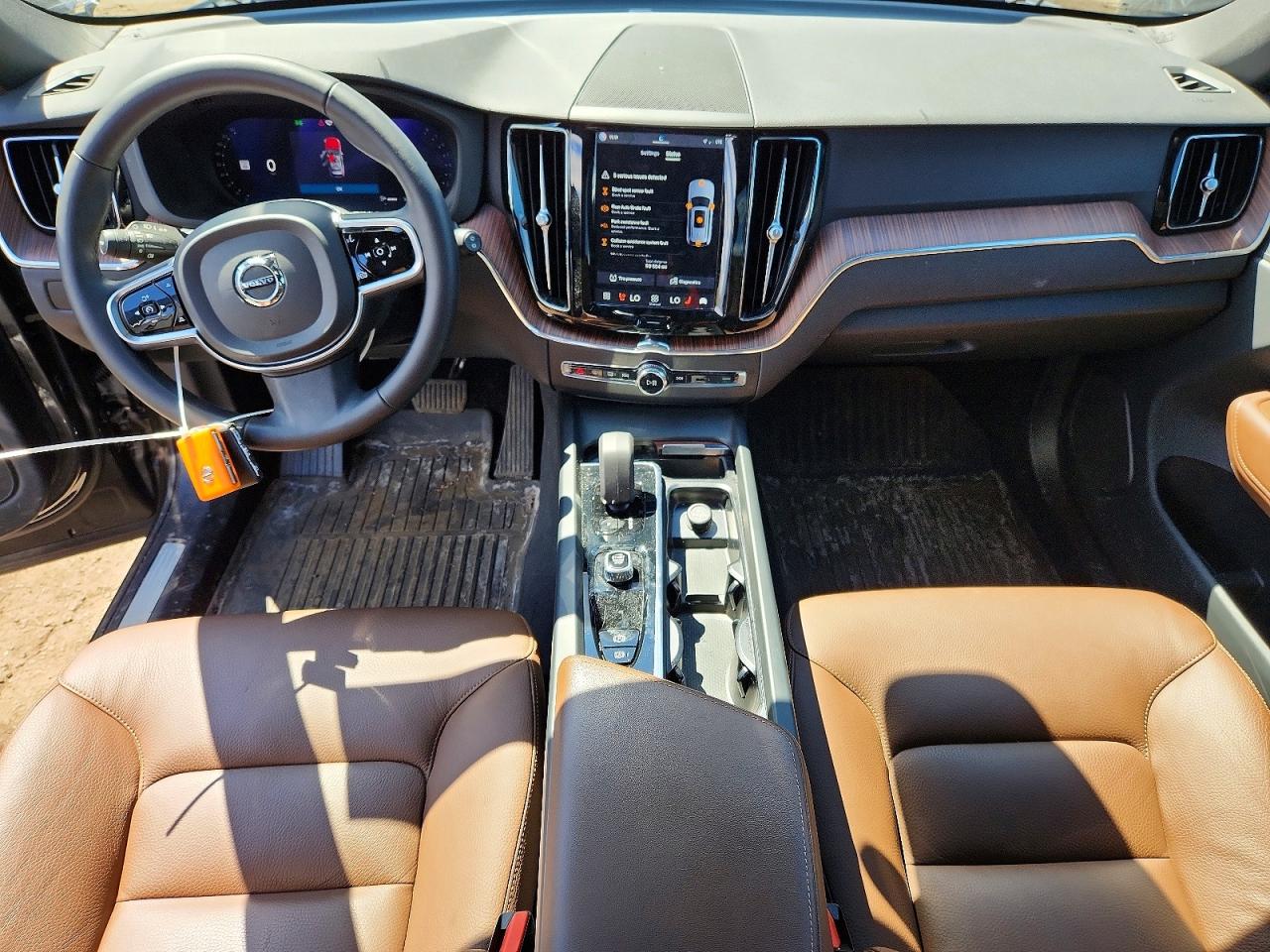 Volvo XC60 Plus